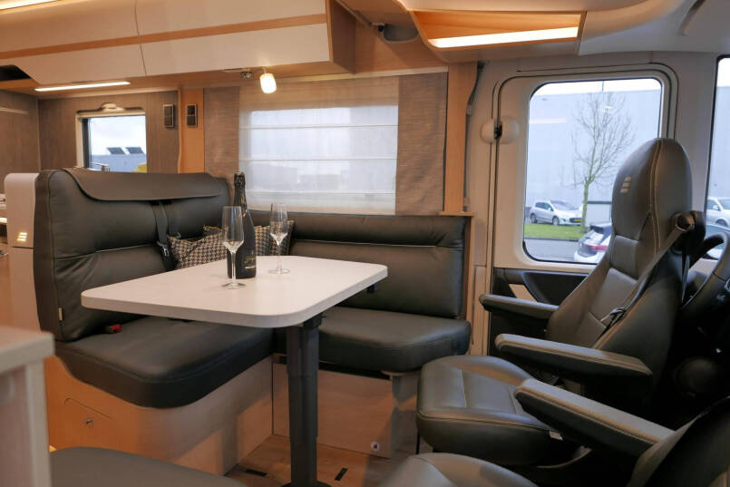 Hymer BML-I 780 MasterLine | NIEUW | Levelsysteem | 300 Lithium | 29