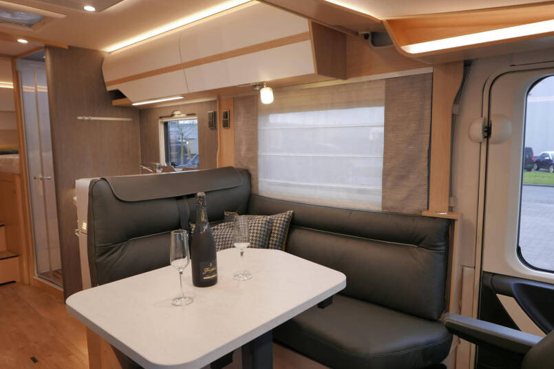 Hymer BML-I 780 MasterLine | NIEUW | Levelsysteem | 300 Lithium | 32
