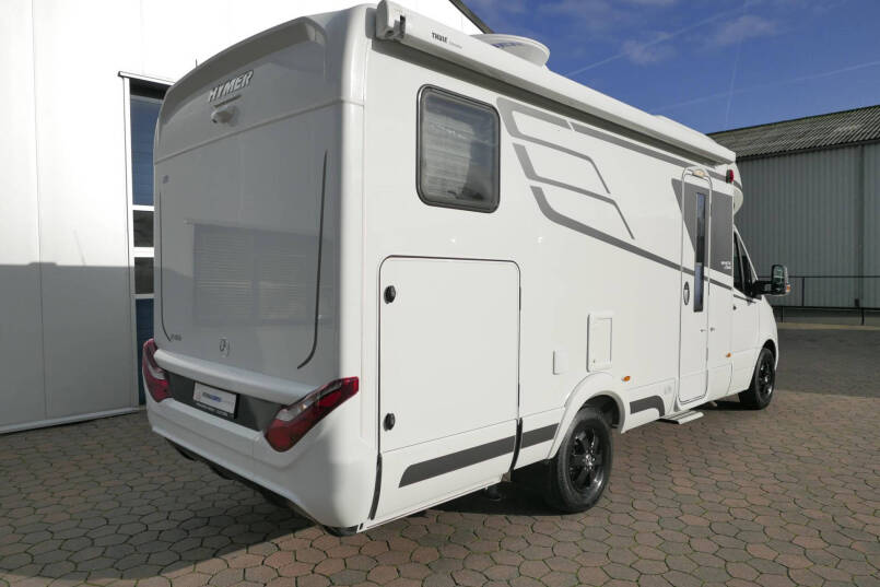 Hymer BMC-T 600 WhiteLine | Levelsysteem | 200 Ah Lithium | Zonnepaneel | Hefbed/Enkele bedden 10