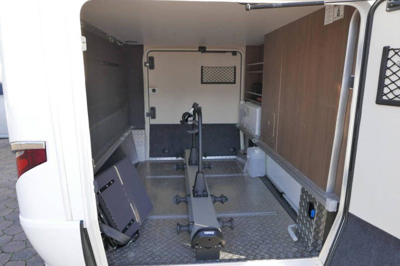 Hymer B ML-I 780 MasterLine | Levelsysteem | 5 Pers | Lithium | Airco 14