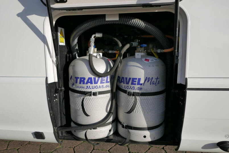 Hymer B ML-I 780 MasterLine | Levelsysteem | 5 Pers | Lithium | Airco 21