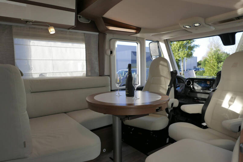 Hymer B ML-I 780 MasterLine | Levelsysteem | 5 Pers | Lithium | Airco 33
