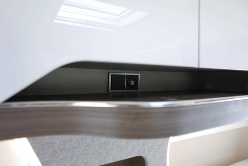 Hymer B ML-I 780 MasterLine | Levelsysteem | 5 Pers | Lithium | Airco 53