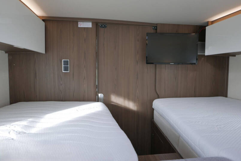 Hymer B ML-I 780 MasterLine | Levelsysteem | 5 Pers | Lithium | Airco 54