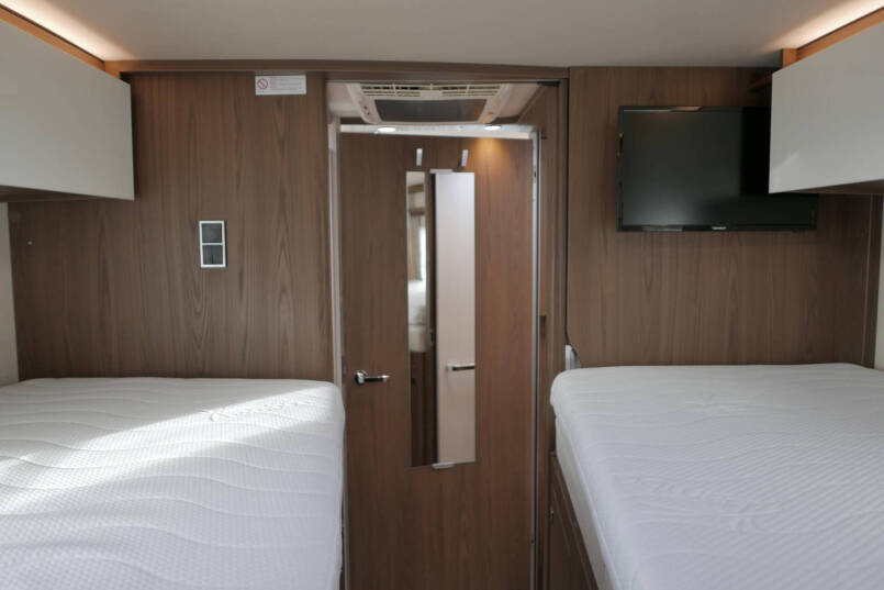 Hymer B ML-I 780 MasterLine | Levelsysteem | 5 Pers | Lithium | Airco 55