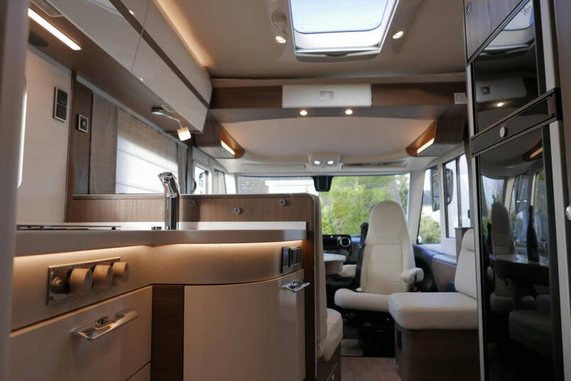 Hymer B ML-I 780 MasterLine | Levelsysteem | 5 Pers | Lithium | Airco 62