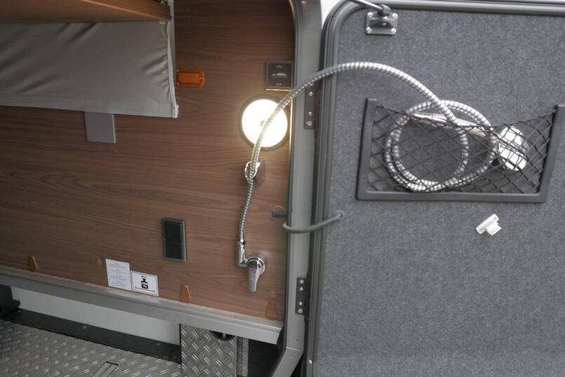 Hymer BML-I 790 MasterLine | Queensbed | Levelsysteem | Hefbed | Lithium | 14