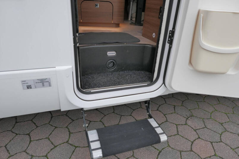 Hymer BMC-T 680 | Lithium | AL-DE | Levelsysteem | Zonnepanelen | Mercedes 18