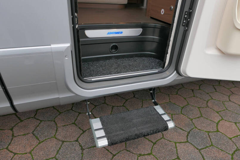 Hymer B-SL 704 SupremeLine | 180 PK AUTOMAAT | Levelsysteem | Airco 18