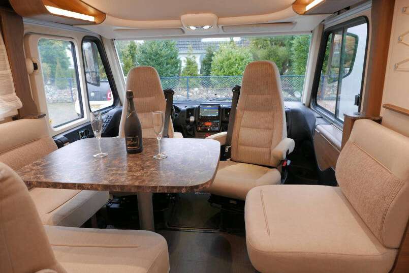 Hymer B-SL 704 SupremeLine | 180 PK AUTOMAAT | Levelsysteem | Airco 24