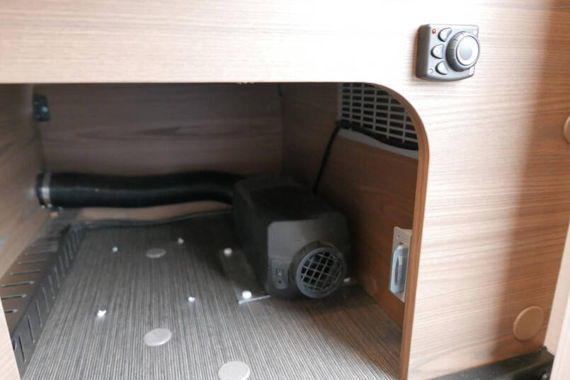 Hymer B-SL 704 SupremeLine | 180 PK AUTOMAAT | Levelsysteem | Airco 31