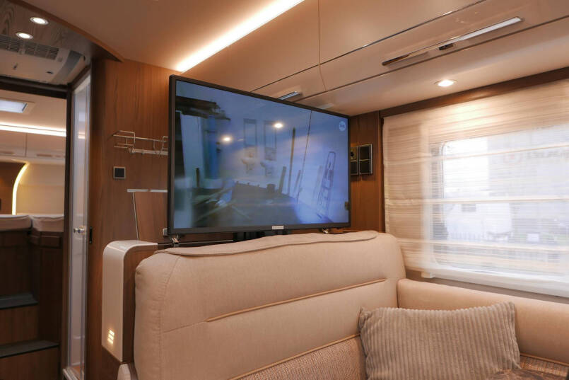 Hymer B-SL 704 SupremeLine | 180 PK AUTOMAAT | Levelsysteem | Airco 32