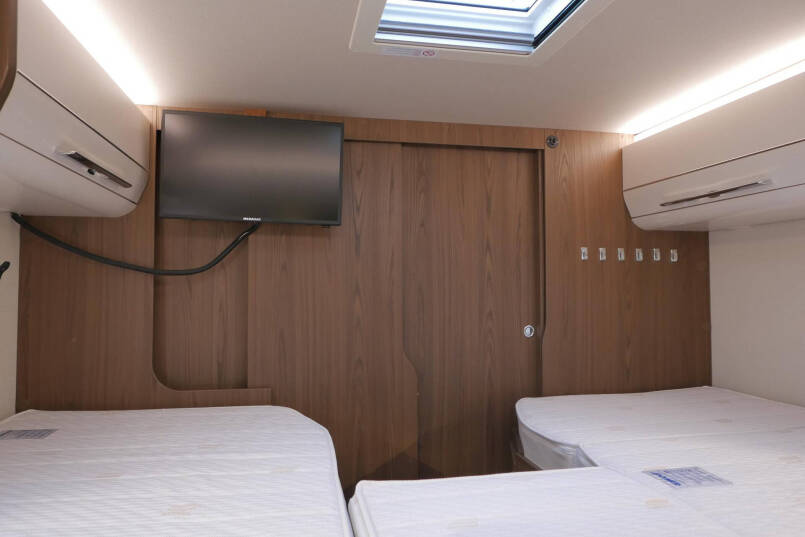 Hymer B-SL 704 SupremeLine | 180 PK AUTOMAAT | Levelsysteem | Airco 41