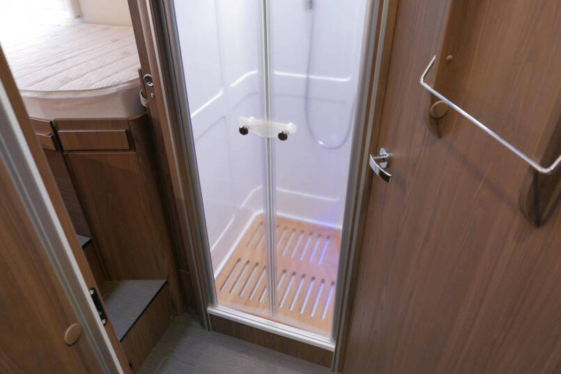 Hymer B-SL 704 SupremeLine | 180 PK AUTOMAAT | Levelsysteem | Airco 44
