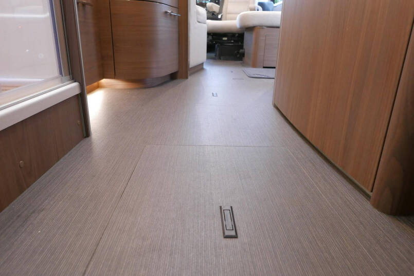 Hymer B-SL 704 SupremeLine | 180 PK AUTOMAAT | Levelsysteem | Airco 46