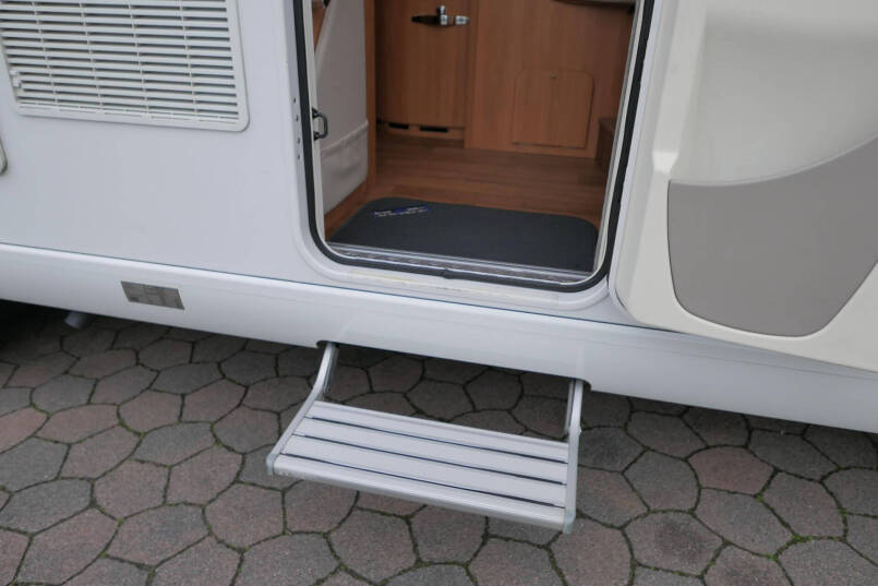 Hymer T 678 CL | Levelsysteem | 3.0 Automaat | AL-KO maxi | Enkele bedden | Zonnepaneel 16