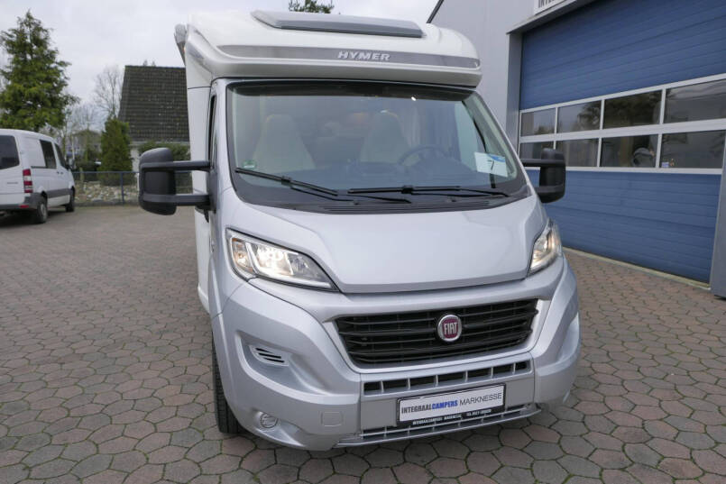 Hymer T 678 CL | Levelsysteem | 3.0 Automaat | AL-KO maxi | Enkele bedden | Zonnepaneel 1