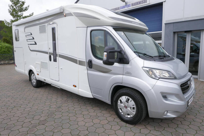 Hymer T 678 CL | Levelsysteem | 3.0 Automaat | AL-KO maxi | Enkele bedden | Zonnepaneel 4