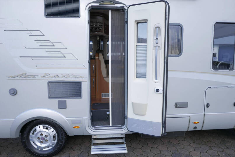 Hymer B 654 SL Lang Star Edition | 3.0 158 pk | Automaat | Airco 17