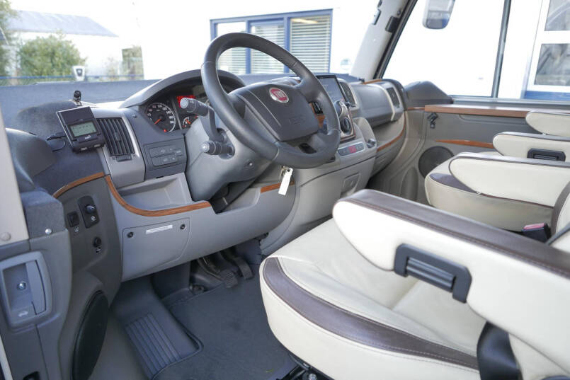 Hymer B 654 SL Lang Star Edition | 3.0 158 pk | Automaat | Airco 20
