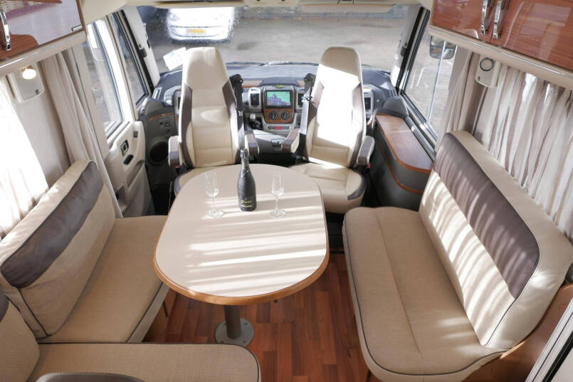 Hymer B 654 SL Lang Star Edition | 3.0 158 pk | Automaat | Airco 28