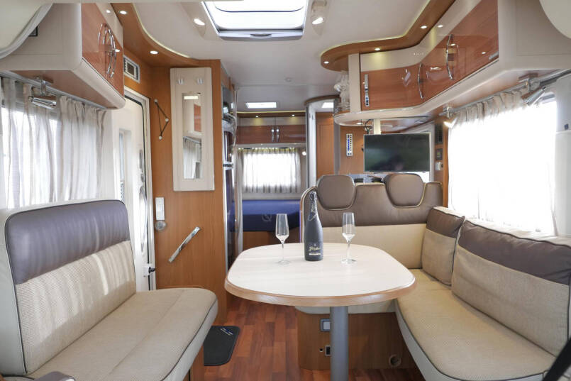 Hymer B 654 SL Lang Star Edition | 3.0 158 pk | Automaat | Airco 29