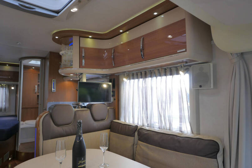 Hymer B 654 SL Lang Star Edition | 3.0 158 pk | Automaat | Airco 31
