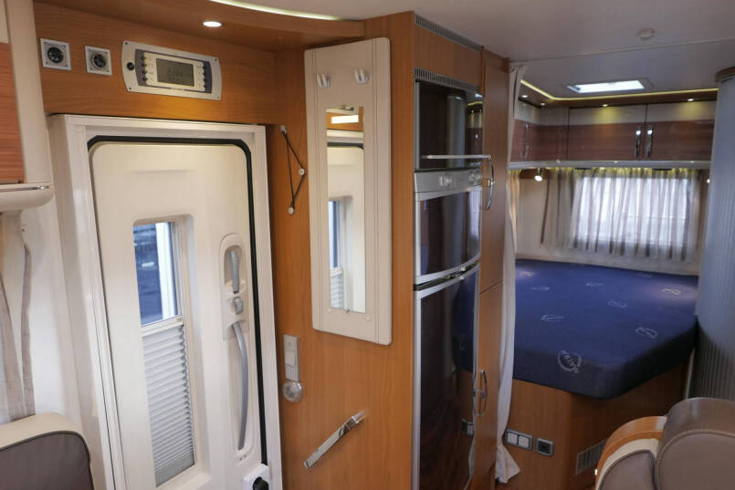 Hymer B 654 SL Lang Star Edition | 3.0 158 pk | Automaat | Airco 35