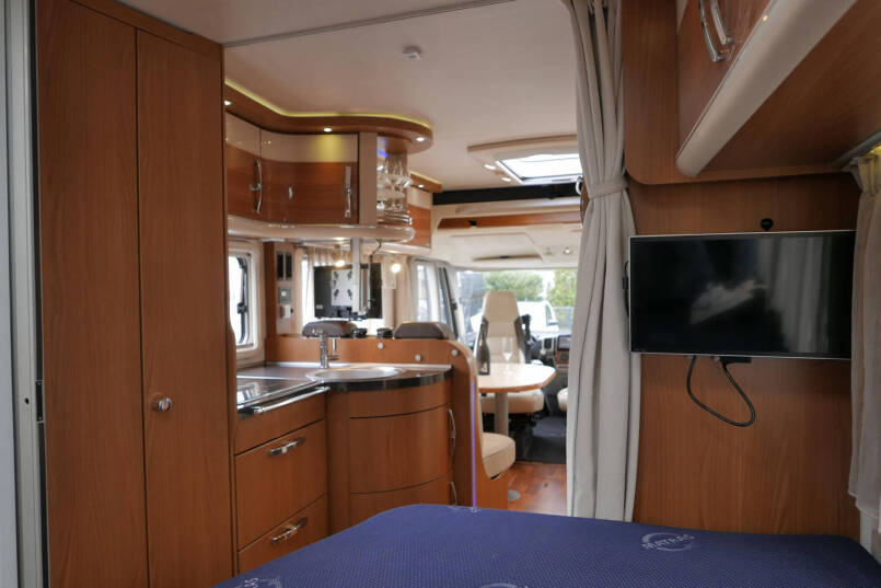 Hymer B 654 SL Lang Star Edition | 3.0 158 pk | Automaat | Airco 48