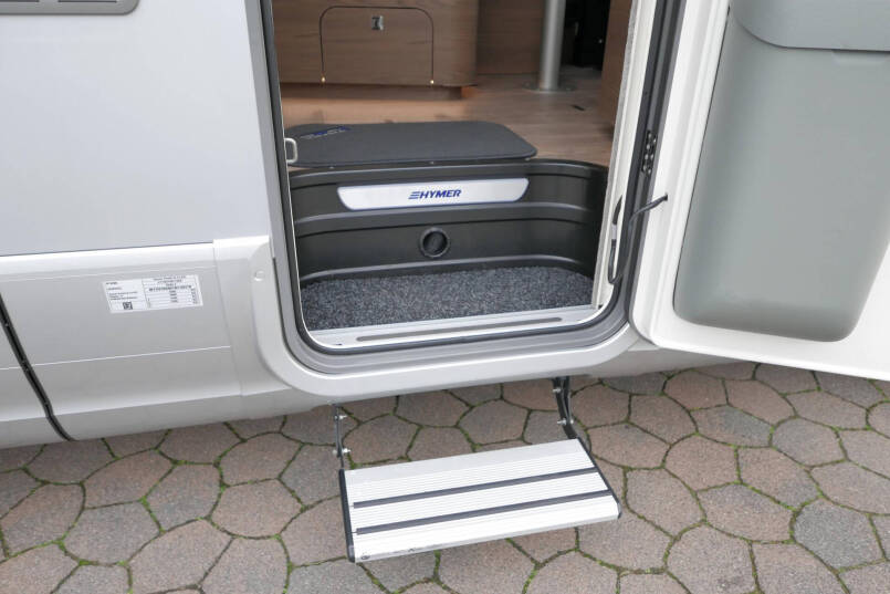 Hymer BML-I 780 MasterLine | Levelsysteem | Lithium | Airco | Enkele bedden 19