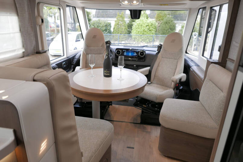 Hymer BML-I 780 MasterLine | Levelsysteem | Lithium | Airco | Enkele bedden 27