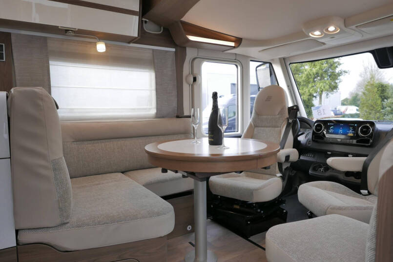 Hymer BML-I 780 MasterLine | Levelsysteem | Lithium | Airco | Enkele bedden 28