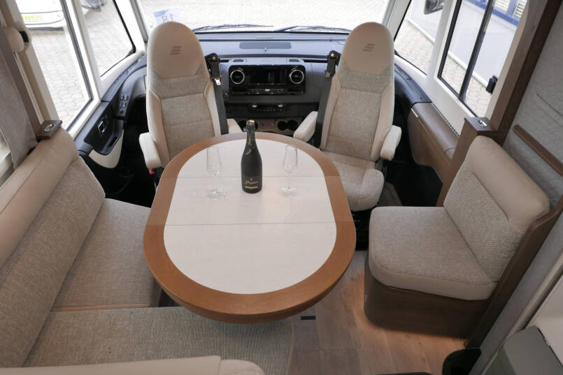 Hymer BML-I 780 MasterLine | Levelsysteem | Lithium | Airco | Enkele bedden 34