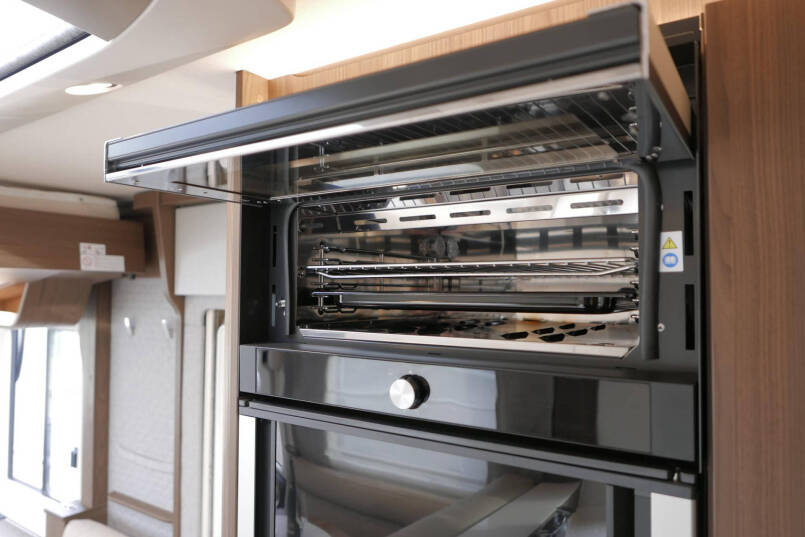 Hymer BML-I 780 MasterLine | Levelsysteem | Lithium | Airco | Enkele bedden 40