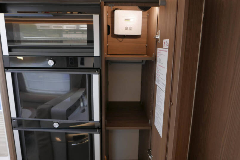 Hymer BML-I 780 MasterLine | Levelsysteem | Lithium | Airco | Enkele bedden 41