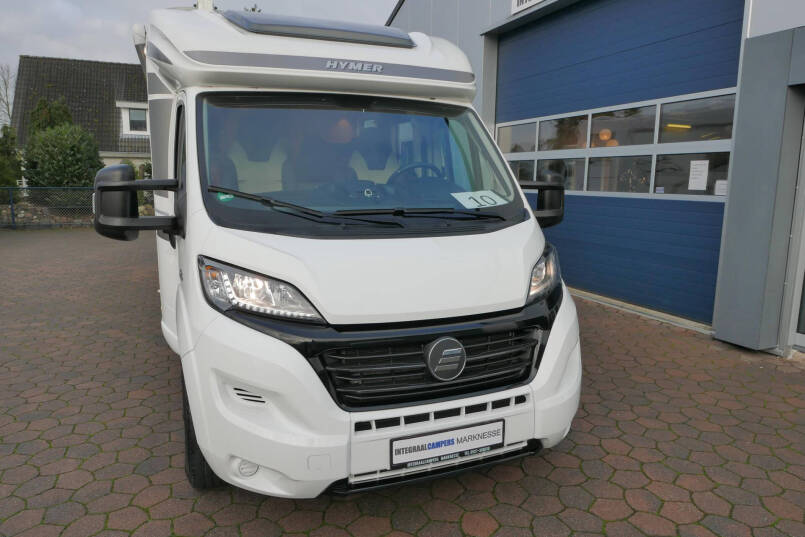 Hymer T 704 SL 180 PK | Automaat | Levelsysteem | Enkele bedden 1