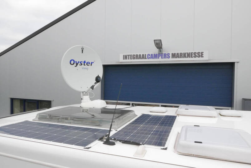 Hymer T 704 SL 180 PK | Automaat | Levelsysteem | Enkele bedden 44
