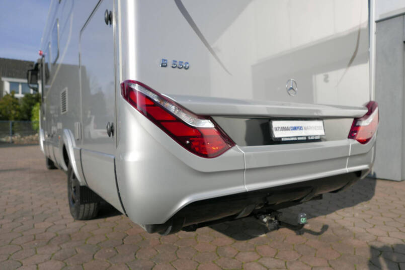 Hymer BMC-I 550 ModernComfort | Mercedes | Bovenkastjes | Dwarsbed | 7