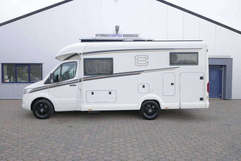 Carthago C-Tourer 143 LE | Mercedes | Enkele bedden | AL-KO maxi | 170 pk 2