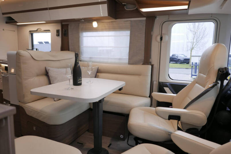 Hymer BML-I 780 MasterLine | Levelsysteem | Indus toilet | Lithium | 29