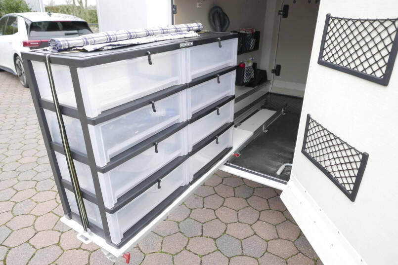 Hymer B 588 | Automaat | Levelsysteem | Enkele bedden | Airco 14