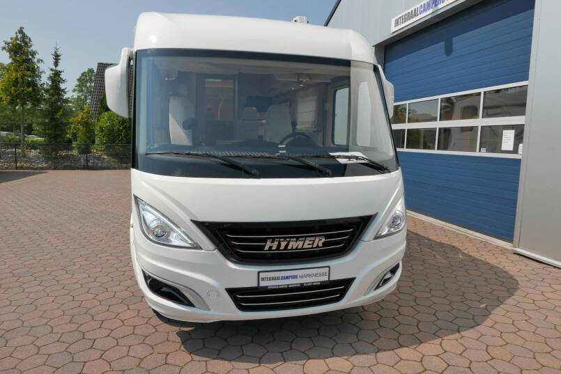 Hymer B 704 SL SupremeLine 180 PK automaat | AL-DE | Enkele bedden 1