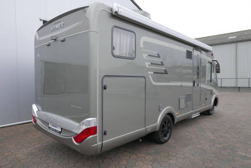 Hymer B 678 PL PremiumLine | Automaat | Levelsysteem | Enkele bedden 9