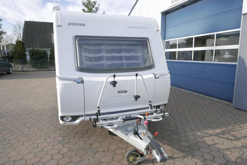 Eriba Nova 485 GL | Frans bed | Movers | Rondzit | Airco | Luifel 1