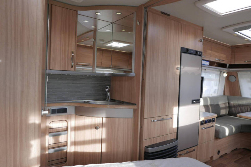 Eriba Nova 485 GL | Frans bed | Movers | Rondzit | Airco | Luifel 43