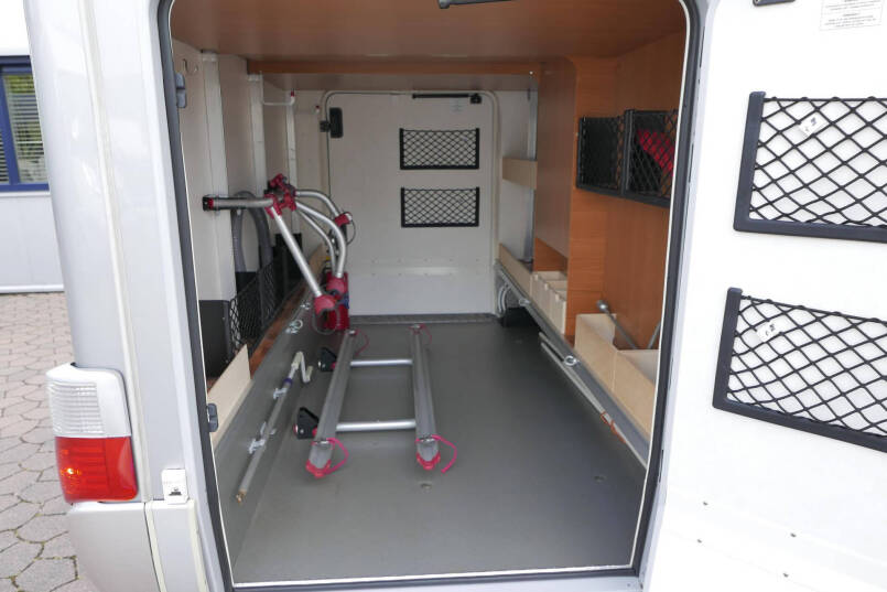 Hymer B 674 SL Elegance | 3.0 Automaat | Enkele bedden | Luchtvering 12