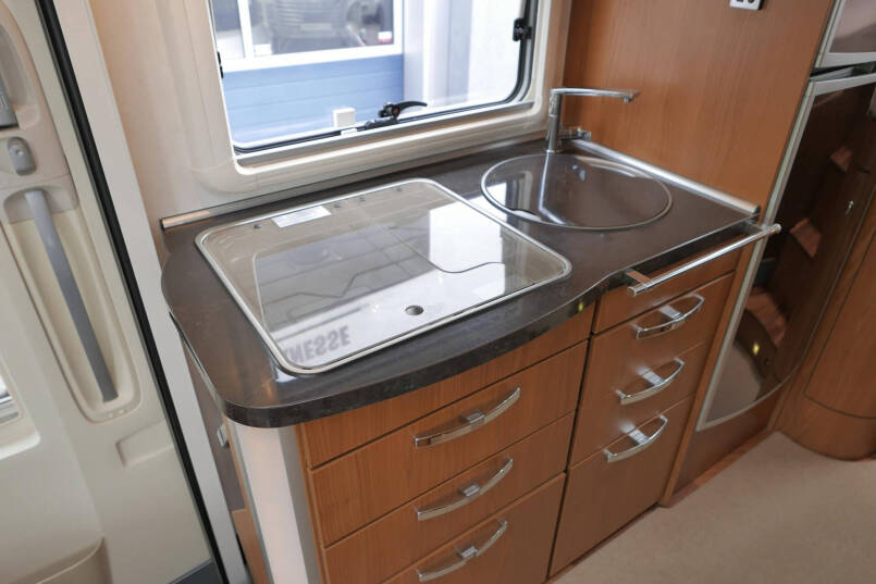 Hymer B 674 SL Elegance | 3.0 Automaat | Enkele bedden | Luchtvering 43