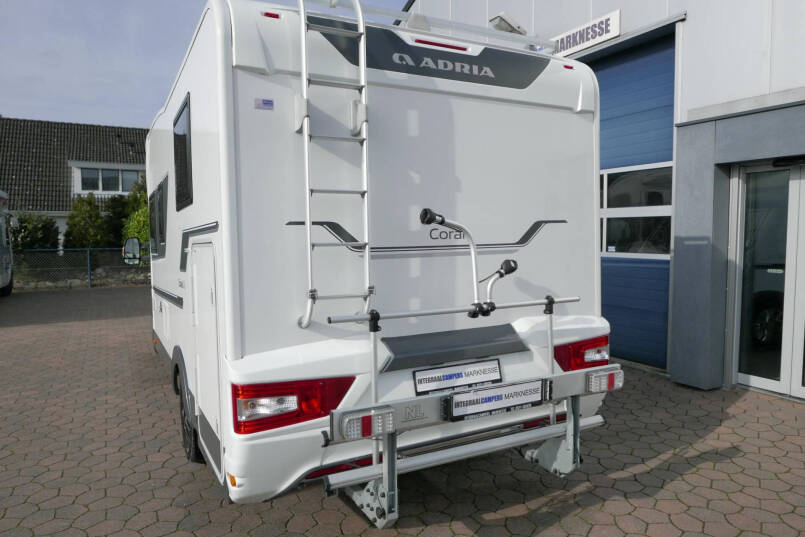 Adria Coral plus 600 SL | Enkele bedden | Lithium | Zonnepaneel | Fietsendrager 3