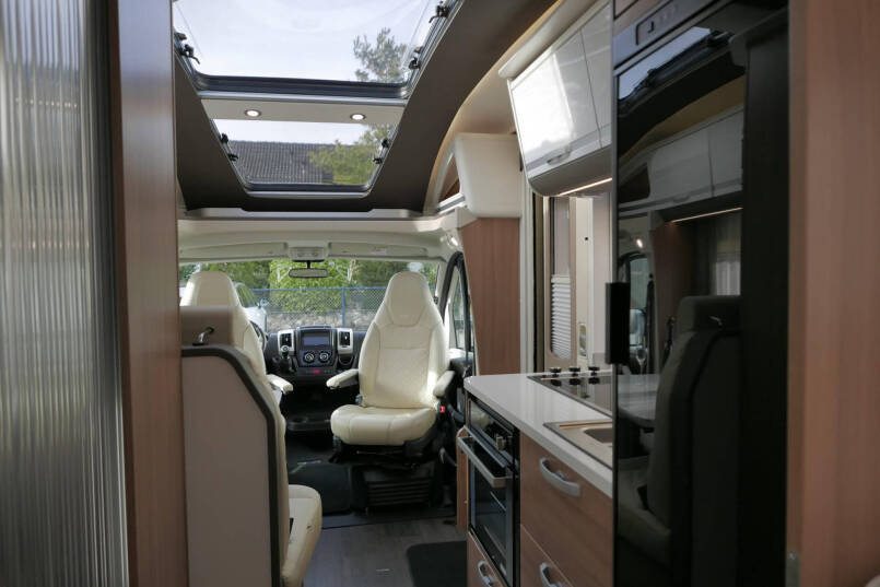 Adria Coral plus 600 SL | Enkele bedden | Lithium | Zonnepaneel | Fietsendrager 49