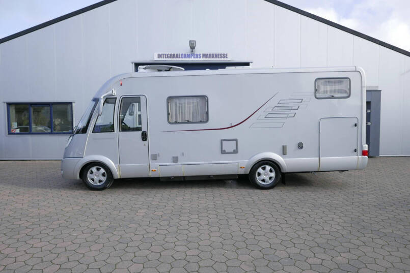 Hymer B 674 SL Elegance | 3.0 Automaat | Luchtvering | Levelsysteem | AL-DE 2